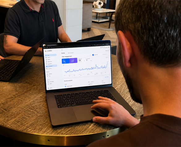 person using google search console